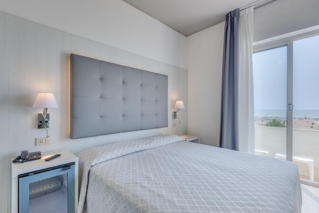 Hotel Garni' Serena كاوْرلي المظهر الخارجي الصورة