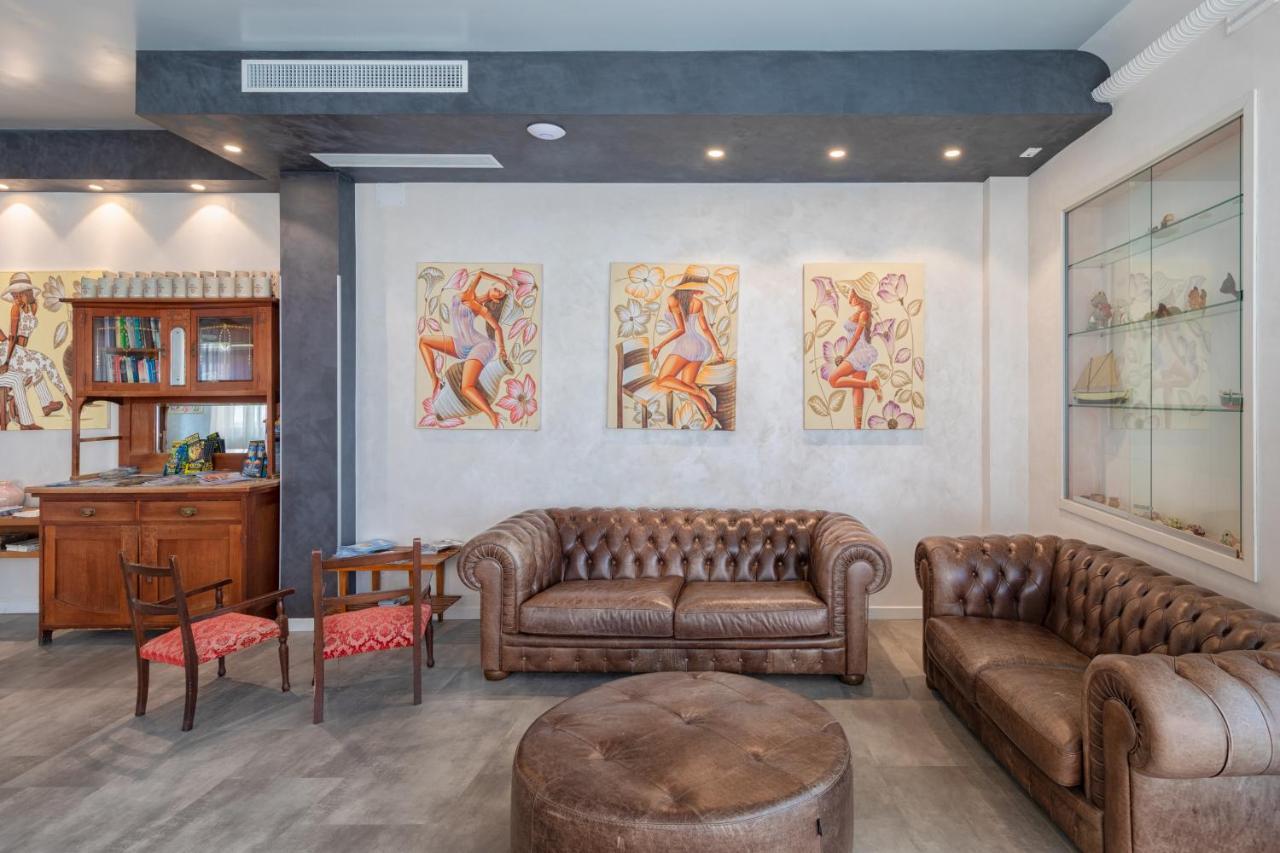 Hotel Garni' Serena كاوْرلي المظهر الخارجي الصورة